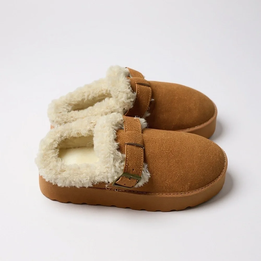 Cozy Tan Fur-Lined Slip-On Ankle Boots Size 8